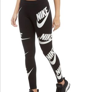Nike all over print futura leggings